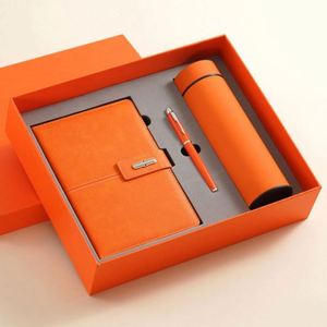 Artículos Promocionales al por Mayor, Cuaderno Personalizable, Diario, Termo, Set de Regalo con Cuaderno, Bolígrafo y Botella de Agua - Product Image 6