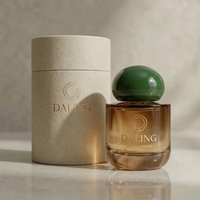 Vente en gros de flacons de parfum en verre transparent ronds creux de haute qualité, portables, 30 ml, 50 ml, avec vaporisateur et couvercle