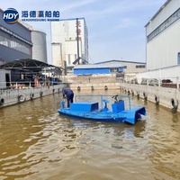 Bateau de récolte et de broyage automatique d'herbes aquatiques à haute efficacité