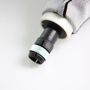 Pour Skoda <span class=keywords><strong>Fabia</strong></span> 2 II Mk2 <span class=keywords><strong>Combi</strong></span> <span class=keywords><strong>Scout</strong></span> 2007-2014 pommeau de vitesse de voiture manuel cercle rouge argent pommeau de levier de vitesse avec couvercle de botte en cuir - Product Image 3