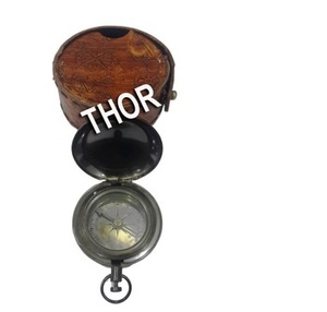 Brújula plana de latón negro antiguo, pantalla de esfera Digital, equipo de posicionamiento de navegación de cuero marrón para senderismo y Camping - Product Image 5