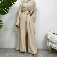 1958 #   Ensemble Abaya en Polyester Trois Pièces Dernière Collection : Cardigan, Haut Sans Manches et Pantalon à Poches – Style Simple et Élégant pour Femme Musulmane