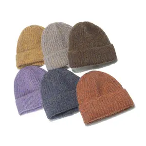 Couleur mélangée personnalisée côtelé chaud hiver blanc acrylique tricoté chapeaux Mohair Beanie pour les femmes