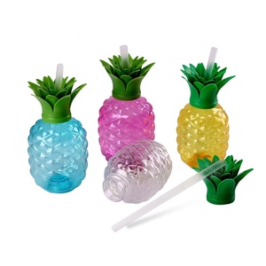 Vaso de Plástico de 500ml para Fiestas, para Jugo, Leche, Té, Transparente, Luminoso, con Diseño de Fresa y Pajita - Product Image 1