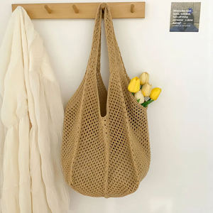 <span class=keywords><strong>Sac</strong></span> Fourre-Tout <span class=keywords><strong>de</strong></span> <span class=keywords><strong>Plage</strong></span> en Crochet Tissé à la Main Multicolore en Gros OEM – Grand <span class=keywords><strong>Sac</strong></span> <span class=keywords><strong>de</strong></span> Courses d'Été Tressé pour Femmes avec Logo Personnalisé - Product Image 1