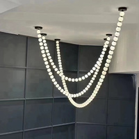 Lustres LED sur mesure d'usine, luminaires modernes en forme de collier long pour escaliers, idéaux pour salon, mariage, hôtel, grande suspension lumineuse