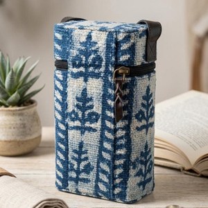 Sac bandoulière pour téléphone en tissu imprimé à la main, style bohème, pochette de voyage artisanale, export Inde - Product Image 1