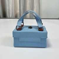 Sac de maquillage portable en cuir PU avec plateaux magnétiques, support OEM/ODM, pour voyages et organisation de cosmétiques en vacances