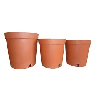 Wholesale Outdoor Garden Plastic Plant Pot Black Nursery Gallon Pot Planter