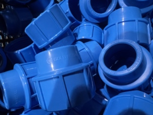 Raccords à Compression HDPE Anti-UV PN16 Norme GB 16 Bar pour l'Irrigation Agricole 20-110mm - Product Image 5
