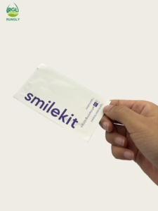 Tiras Blanqueadoras de Dientes RGL V34 con Sabor a Menta, 30 Minutos, para Eliminar Manchas Amarillas, Diseño Morado Natural, 14 Piezas para Uso Doméstico - Product Image 3