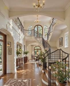 Villa de luxe moderne néoclassique à deux étages avec grand portique et design symétrique, service de rénovation et de conception - Product Image 2