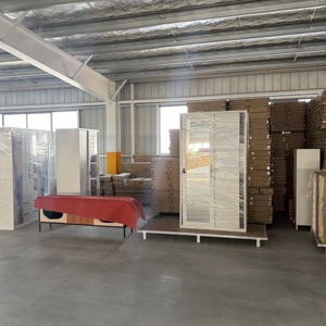 モダンなスチール製4ドアワードローブ（引き出し2つ付き） |   カスタマイズ可能なスチールドアオプション |   160cm幅の調節可能な大容量寝室用家具 - Product Image 6