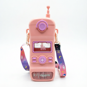 Bouteille d'eau rétro en forme de téléphone <span class=keywords><strong>portable</strong></span> pour enfants, gourde <span class=keywords><strong>portable</strong></span> anti-fuite avec sangle bandoulière pour l'école, les activités de plein air et les voyages - Product Image 4