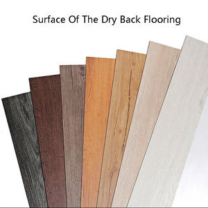 Certificat CE 2.5mm 20mil Herringbone Lvp Flooring Revêtement de <span class=keywords><strong>sol</strong></span> en <span class=keywords><strong>vinyle</strong></span> PVC imperméable de luxe Revêtement de <span class=keywords><strong>sol</strong></span> en <span class=keywords><strong>vinyle</strong></span> aspect bois - Product Image 6