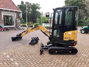 Mini-pelle Sany SY18c de haute qualité 1,8 tonne Machines de terrassement sur chenilles Nouvelle mini-pelle Sany Sy18c à vendre - Product Image 3