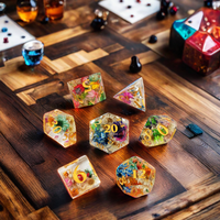 Accessoires RPG : Lot Mystère de Dés D&D en Résine à Motifs Floraux Aléatoires pour les Amateurs de Jeux de Société