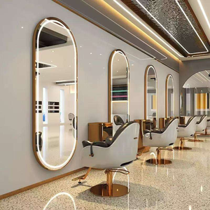 Mobilier de salon de luxe moderne avec cadre doré et grand miroir de barbier mural rond à LED en acier inoxydable pour salons de beauté - Product Image 4