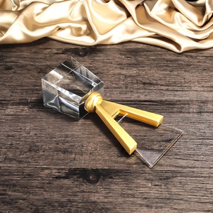 รางวัลถ้วยรางวัลคริสตัลแก้วสลักโลโก้ฟรีราคาถูกแบบกำหนดเองขายดีที่สุดสำหรับโป๊กเกอร์ ทีวี ภาพยนตร์ และดารา - Product Image 4