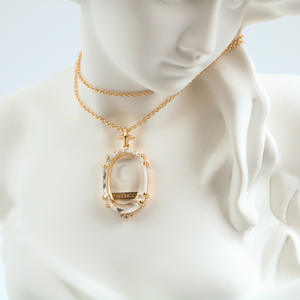 Collar de <span class=keywords><strong>Tarot</strong></span> con Cruz de 18K, Diseño Transparente Vintage de Sol y Luna, Cadena Exquisita para Suéter, Nuevo Collar de Latón Dorado para Mujer - Product Image 5