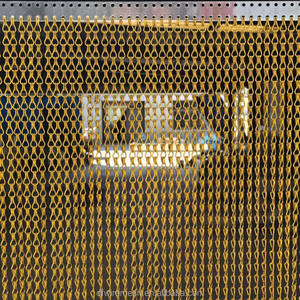 Cortina Decorativa de Malla Metálica con Eslabones de Cadena de Doble Gancho, Cortina de Cadena Dorada Anodizada para Decoración de Interiores Modernos - Product Image 3