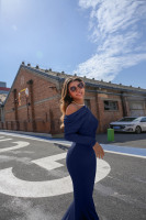 Vestido de Noche Elegante de Alta Calidad con un Solo Hombro Descubierto y Manga Larga para Fiestas Formales