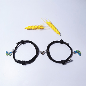 Gelang <span class=keywords><strong>Magnet</strong></span> Pasangan Satu Hati, Gelang Pasangan Kreatif yang Serasi, Gelang Tali Buatan Tangan yang Dapat Disesuaikan dengan Motif Kupu-kupu untuk Sahabat - Product Image 6