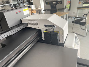 Prix d'usine A1 Imprimante DTF Imprimante numérique pour l'impression sur Nylon coton fibre synthétique et cuir avec 2 têtes d'impression XP600 - Product Image 2