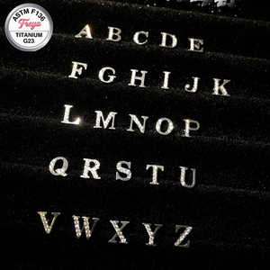 G23 Freya Piercings Labret à dos plat pour <span class=keywords><strong>l</strong></span>èvre et hélix, en Titane ASTM F136, Zircon, avec 26 lettres, Bijoux de corps - Product Image 6