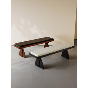 Banc en bois massif avec coussin pour chambre à coucher, salle de maquillage, tabouret à chaussures, design durable et polyvalent - Product Image 1