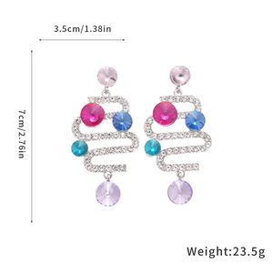 Pendientes de Aro Geométricos, Modernos, Personalizados, Lujosos, de Alta Gama, Chapados en Oro - Product Image 6