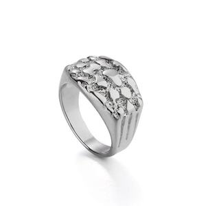 Anillo Vintage Personalizado para Hombre, Hipoalergénico, de Acero Inoxidable que no se Deslustra, Anillo de Compromiso con Pepitas de Oro de 14k y 18k para Hombre y Mujer - Product Image 3