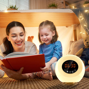 Horloge de Table Portable réveil lumière lever du soleil réveil haut-parleur <span class=keywords><strong>Radio</strong></span> FM aide au sommeil pour chambre Rechargeable horloge de bureau <span class=keywords><strong>lampe</strong></span> - Product Image 1
