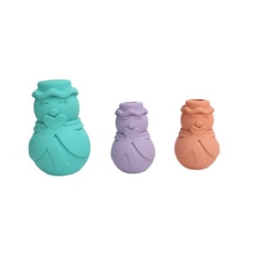 Juguete para masticar para perros estilo KONG, de goma resistente a desgarros, color morado mediano, para cachorros - Product Image 5