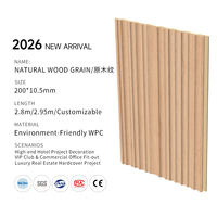 Panneau à lattes courbées WPC 6 rainures 200x10,5mm, grain de bois naturel, fournisseur, étanche, ignifuge, moderne, pour salle de bain, hôtel, usage commercial