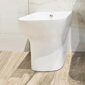 WC Orbit Square in Vari Colori - Bidet da Pavimento - Toilette di Lusso Estremo Elettroplaccato per Bagni Compatti - Product Image 4