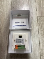 Sunfull BTL 4 pouces HMI PLC tout-en-un, prend en charge BACnet, surveillance à distance par MQTT, installation en boîtier de type 86 pour bâtiments intelligents