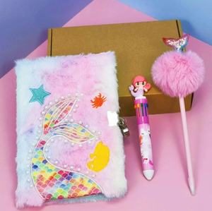 Bella scatola pura pacchetto Set diario diario taccuino con copertina in peluche e penna <span class=keywords><strong>regalo</strong></span> di cancelleria Set regali di nozze per gli ospiti bambini - Product Image 4