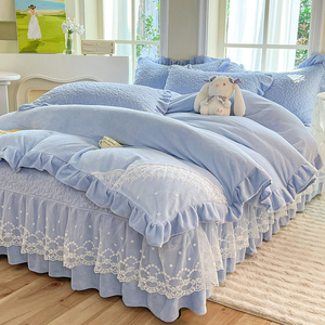 Un Set di quattro pezzi di fodera per <span class=keywords><strong>letto</strong></span> in velluto latte in pizzo A doppio strato con fodera in cotone - Product Image 2