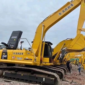 รถขุดขนาดกลาง Komatsu PC240 มือสอง ของแท้ สำหรับงานวิศวกรรม - Product Image 1