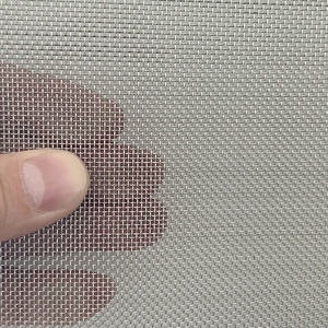 2024 Hot Bán mạ kẽm màn hình cửa sổ 18*14 lưới 0.009 Đường kính dây 24 "* 100 'cuộn trong Ấn Độ - Product Image 5