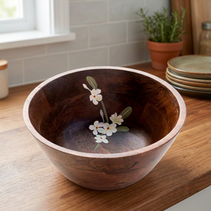 Cuenco decorativo de madera hecho a mano con diseño floral incrustado, cuenco redondo rústico para frutas, centro de mesa grande de madera. - Product Image 2