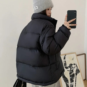 Chaqueta acolchada de invierno para hombre de estilo callejero personalizado, impermeable, de poliéster, con cuello levantado, con capucha, diseño informal, estampado de tejido - Product Image 4