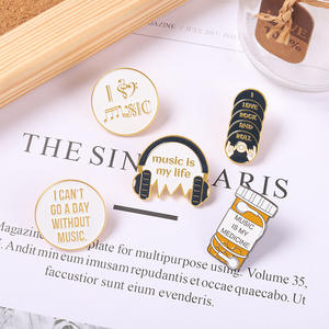 Stock métal <span class=keywords><strong>musique</strong></span> émail <span class=keywords><strong>CD</strong></span> Record casque broches blanc rond musical broche insigne broche <span class=keywords><strong>musique</strong></span> garçon fille amoureux broche - Product Image 5