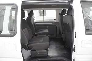 中国凌志M5 460千米电动小巴4轮家庭7座面包车新车9座迷你电动客货车待售 - Product Image 6