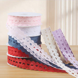 Cinta de encaje ondulada con <span class=keywords><strong>lazo</strong></span> de corazón hueco de 3 cm <span class=keywords><strong>para</strong></span> <span class=keywords><strong>ramo</strong></span> de flores, banda decorativa DIY - Product Image 3
