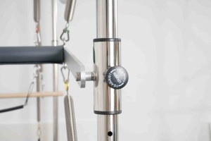 เครื่องพิลาทิส 3-in-1 รุ่น Reformer Cadillac Tower ทำจากไม้บีชยุโรป พร้อมเตียง 15 สปริงเกาหลี อุปกรณ์สตูดิโอระดับพรีเมียม รับประกัน 3 ปี - Product Image 2