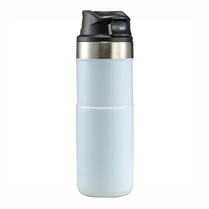 Tasse de voyage classique en acier inoxydable isolée sous vide sans BPA avec logo personnalisé de 500ml - Product Image 3