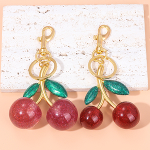 Phong Cách Mới Thời Trang Ngon Màu Đỏ Cherry Keychain Mù<span class=keywords><strong>a</strong></span> Hè Trái Cây Anh Đào Mặt Dây Chuyền Keyring Cho Phụ Nữ Túi Phụ Kiện Quà Tặng - Product Image 5