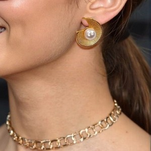 ต่างหูสแตนเลสสตีลรูปหัวใจทรงหยดน้ำสำหรับผู้หญิงเครื่องประดับแฟชั่น - Product Image 1